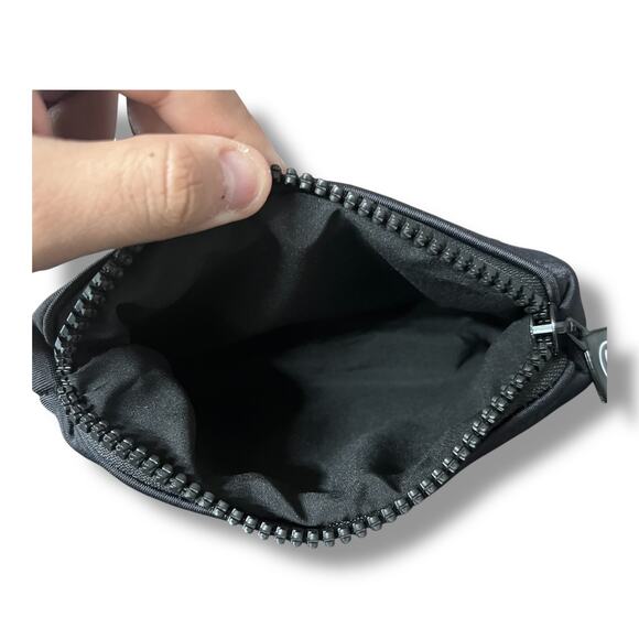 Black Chanel Neoprene Cosmetic Pouch - New In Box - Picture 7 of 8